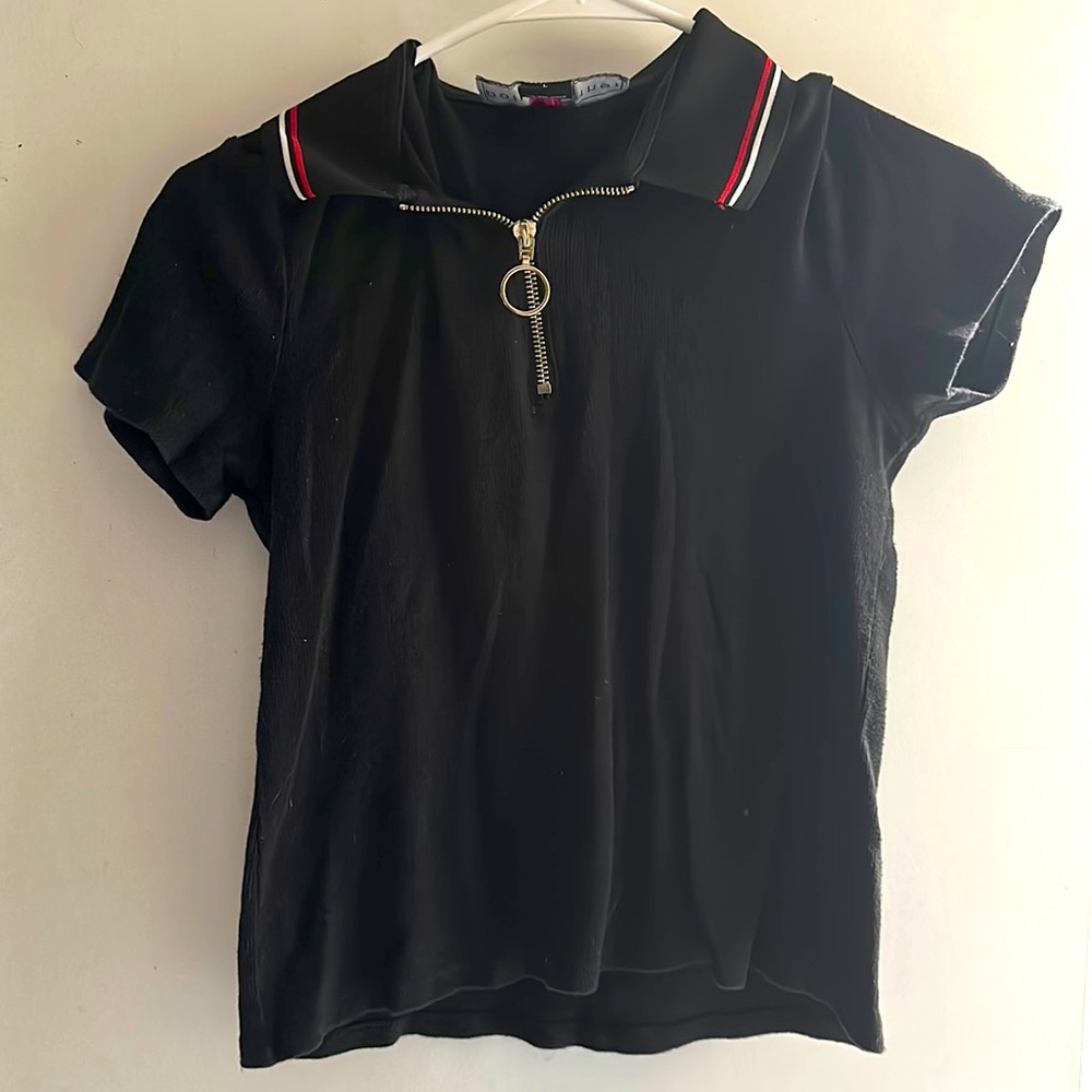 Polly & Esther Woman’s Cropped Shirt